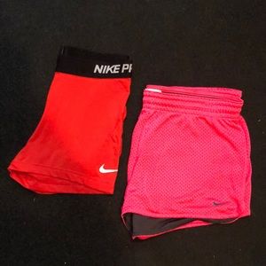 🌻 Nike Shorts Bundle Size M
